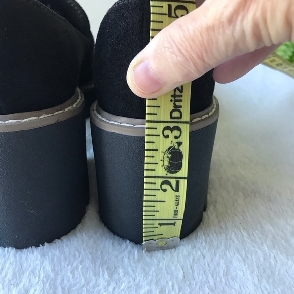 DV Dolce Vita Temecula style black suede-like sz 6 Manmade materials Rub… - Picture 9 of 9